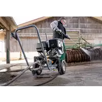 Foto articolo dell\'articolo Idropulitrice ad Acqua Fredda a Benzina Kärcher HD 8/23 G Classic – Potenza mobile per la pulizia professionale in cantiere, agricoltura e artigianato