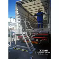 Foto articolo dell\'articolo Scala system con parapetto speciale per camion