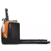 Foto articolo dell\'articolo Transpallet Elettrico Toyota BT Levio LPE200 con Batteria al Piombo