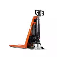 Foto articolo dell\'articolo Transpallet Manuale a Pantografo Toyota con Sollevamento Elettrico e Freno - Modello HHL100X